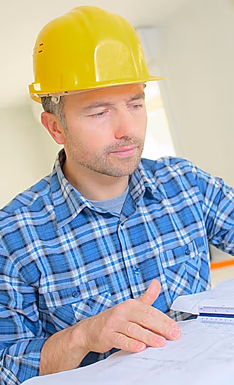 Boyacı ustası iç cephe uygulaması yapıyor – kaliteli boya hizmeti Ankara Mirbey